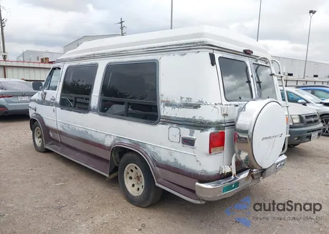 1990 GMC Rally Wagon / Van G2500 z USA, uszkodzony, nr VIN 1GDEG25K2L7502829